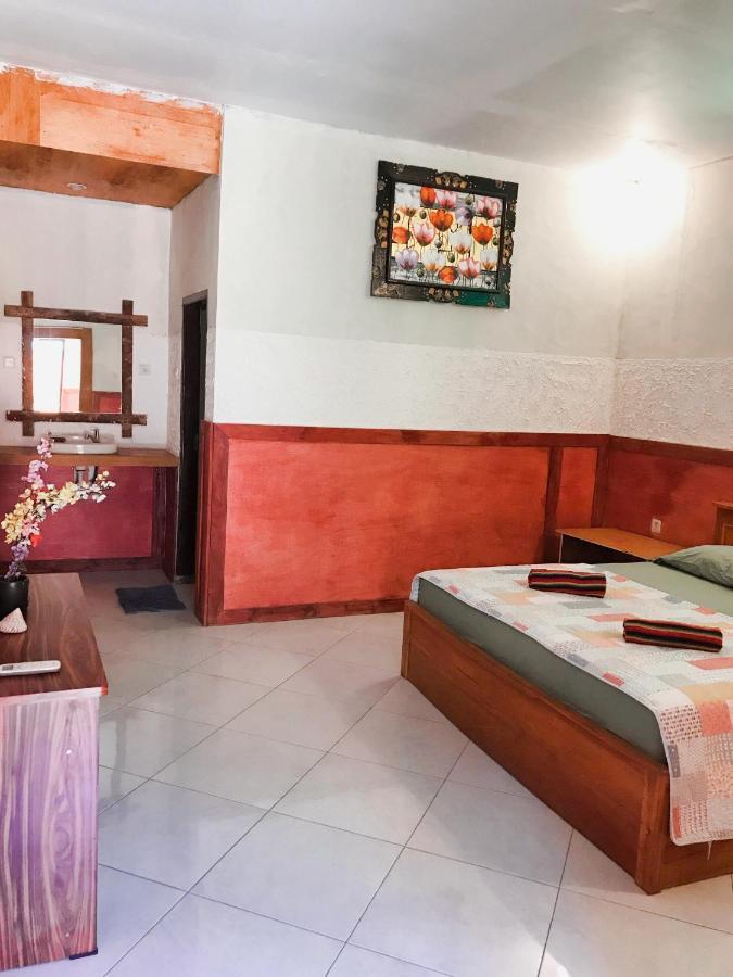 Santai Bungalow Gili Trawangan Bagian luar foto